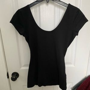 Black fitted tee with open back